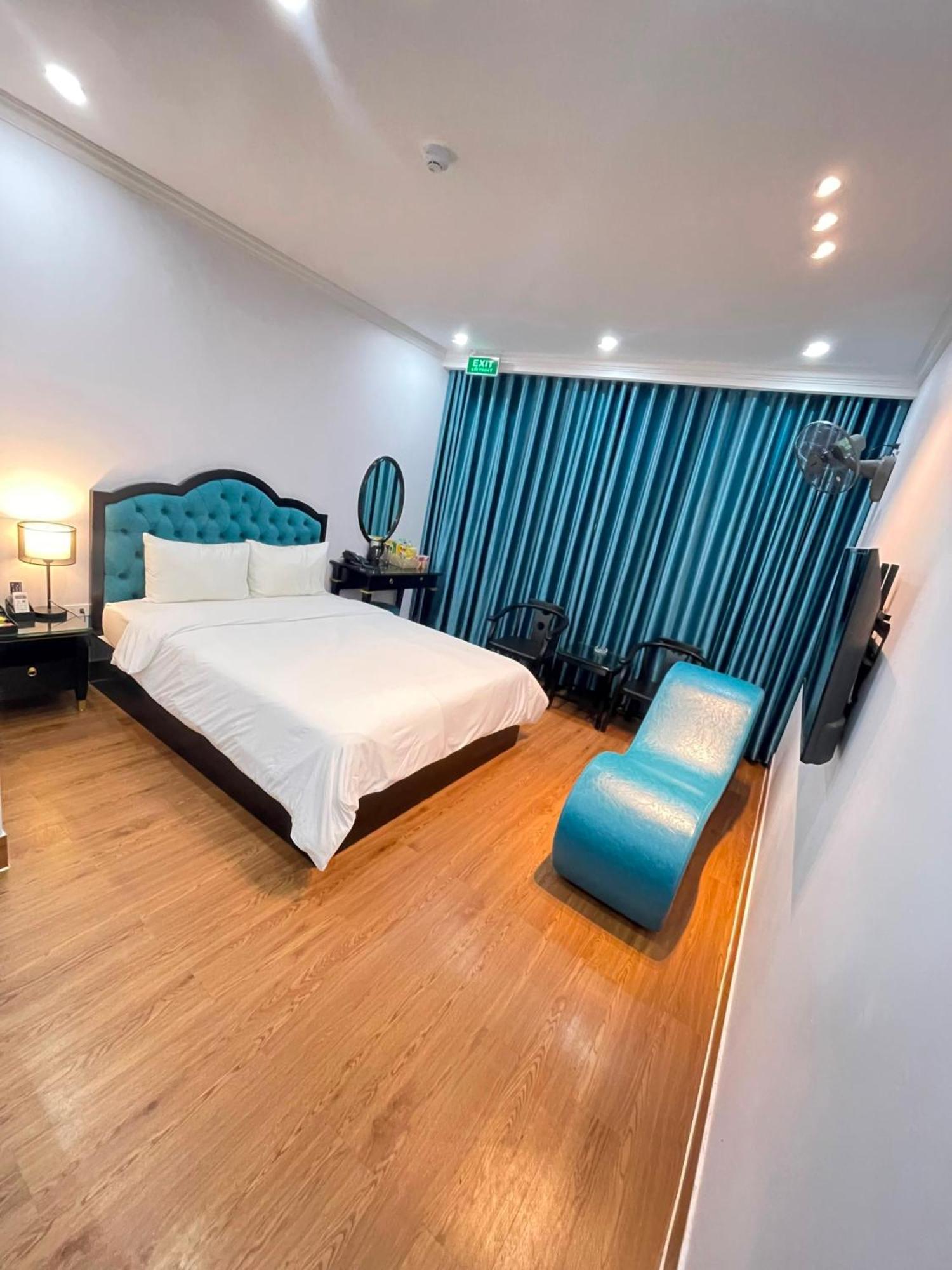 Nhat Tan Hotel Ханой Экстерьер фото